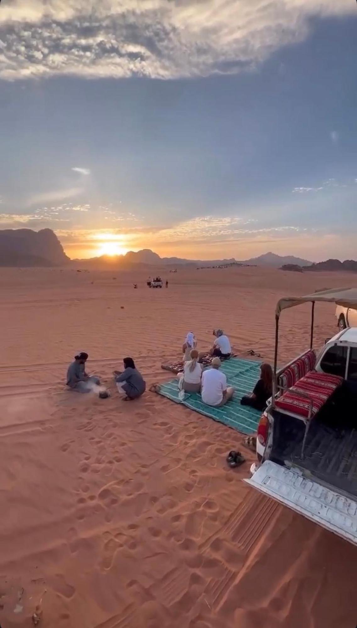 Wadi Rum Mars Camp Exteriör bild